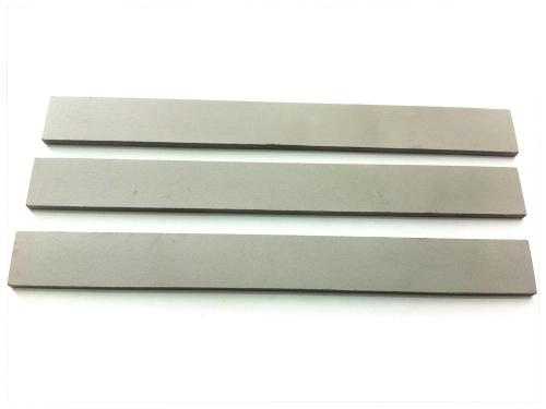 模具導(dǎo)柱一般用什么材料，模具的導(dǎo)柱是什么材料的