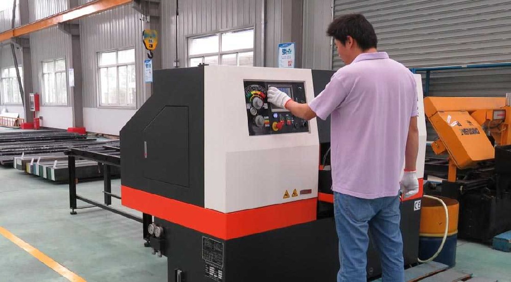 鎳合金火燒會變色嗎（鎳合金火燒會變色嗎有毒嗎）